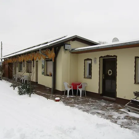 Reihenhaus In An Der Spree 펜션 뤼벤